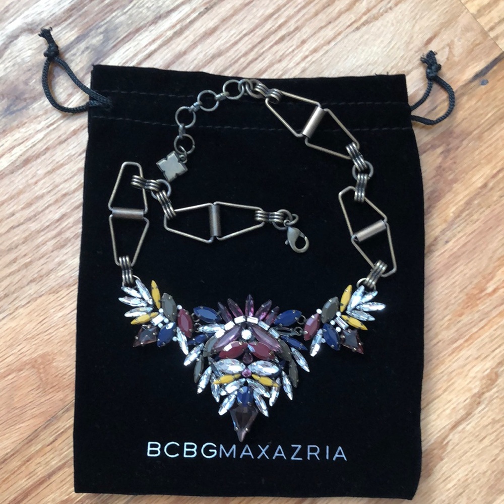 BcBg necklace